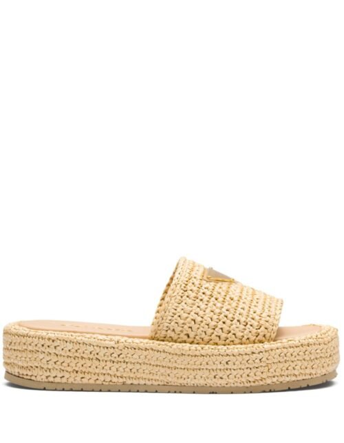 Geflochtene Raffia-Sandalen