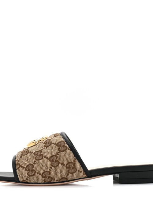 Jolie gesteppten Canvas-Sandalen