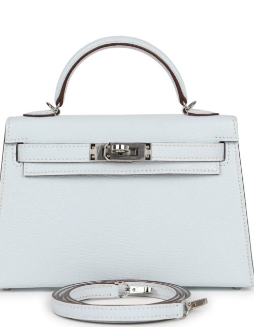 Kelly 20 Epsom Hellblau