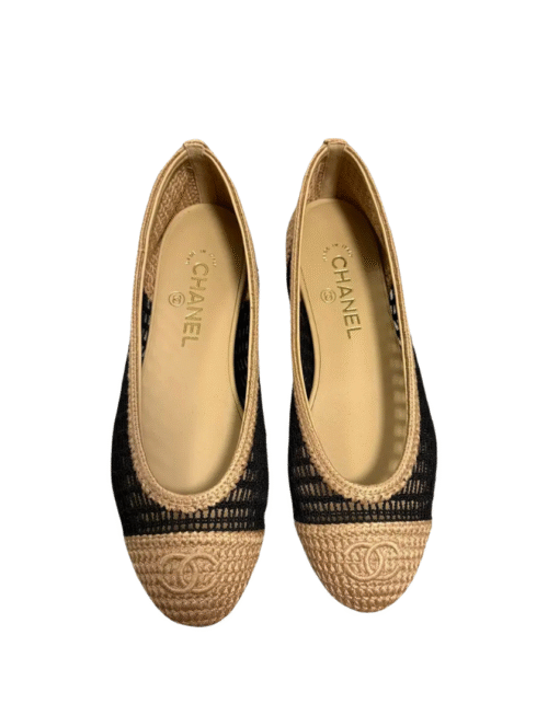 Raffia Ballet Flats Schwarz und Beige